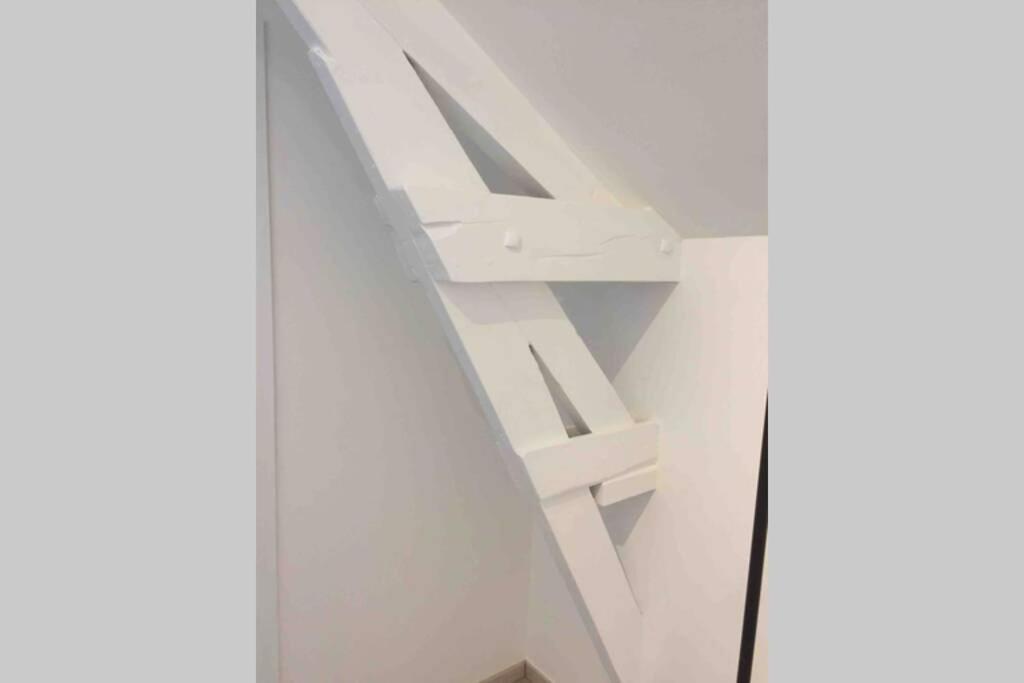Appartement Duplex Pour 3-4 Personnes A Ciney Exteriör bild